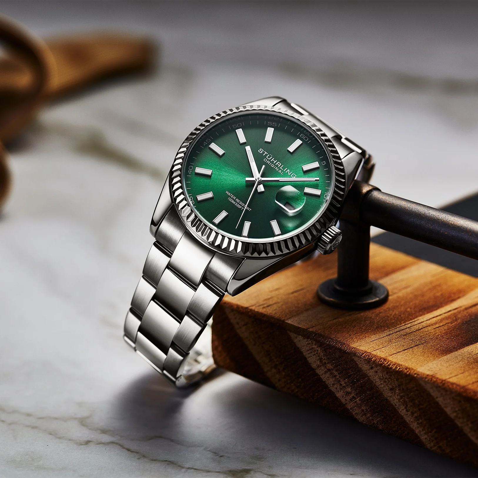 Stührling Vanguard 4069 Men's Quartz 42mm - Image 26