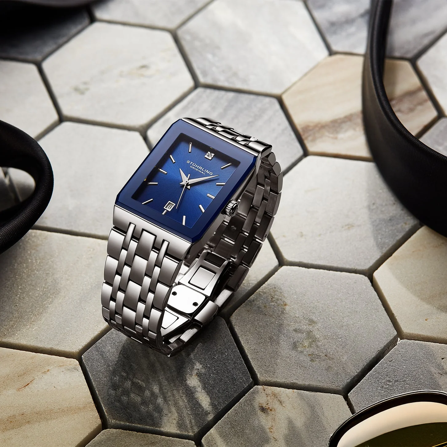 Stührling Empire Edge 4084 Men's 30x45mm - Image 10