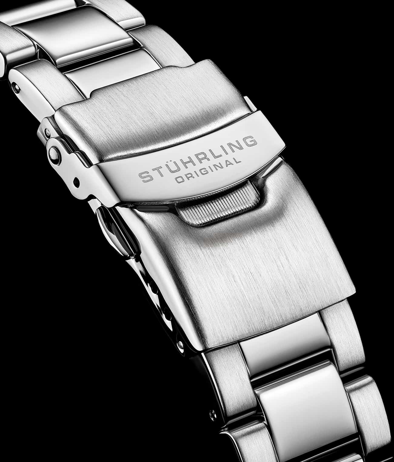 Stührling Depthmaster 3950A Quartz 42mm Diver - Image 15