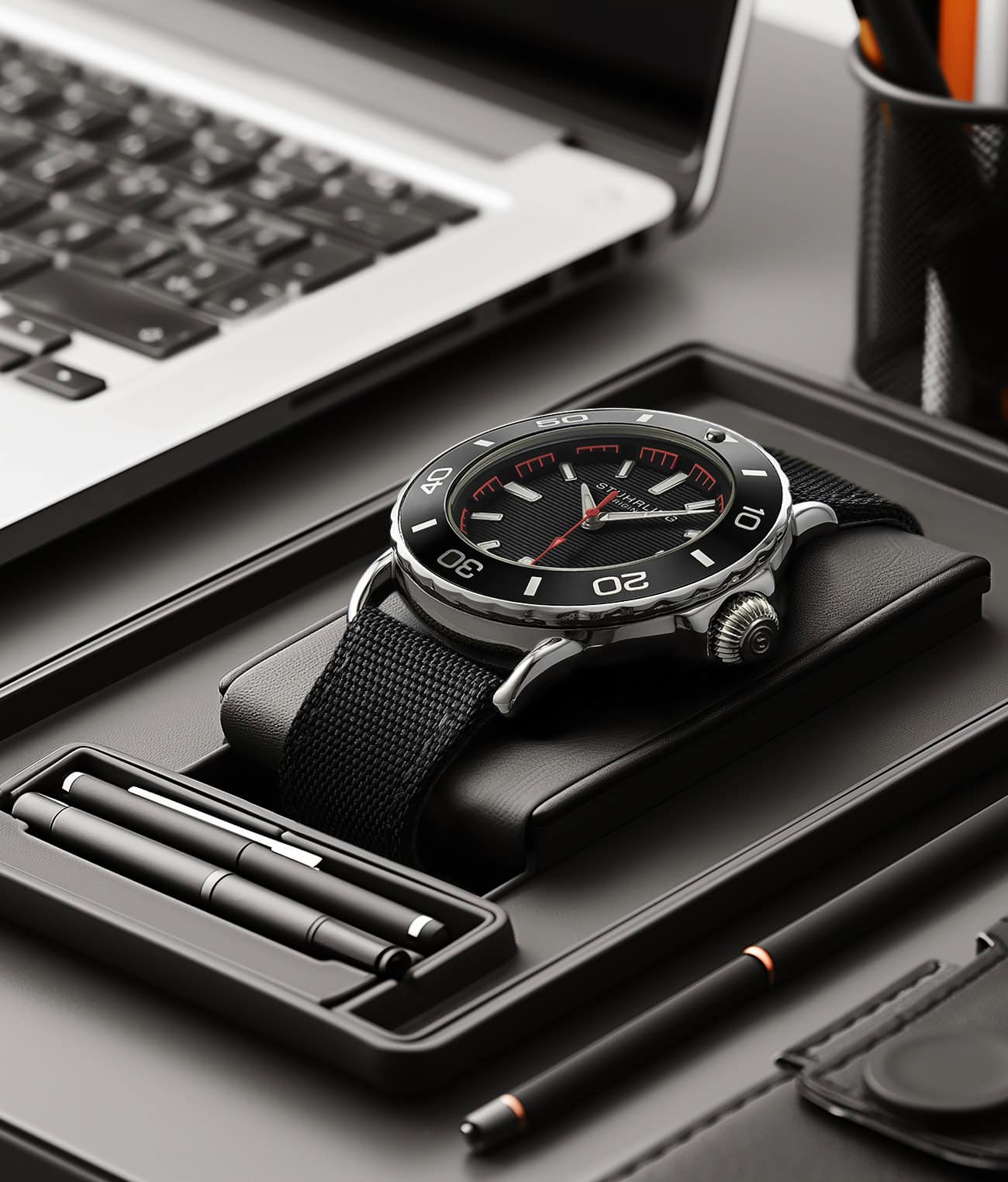 Stührling Explorer 4041 Quartz 40mm - Image 12