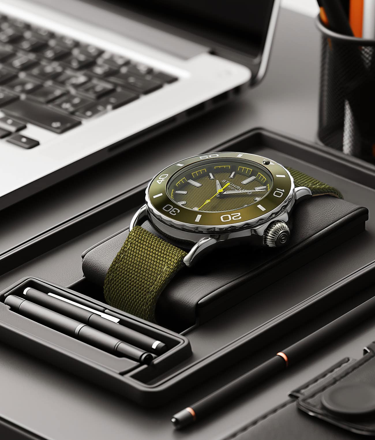 Stührling Explorer 4041 Quartz 40mm - Image 5