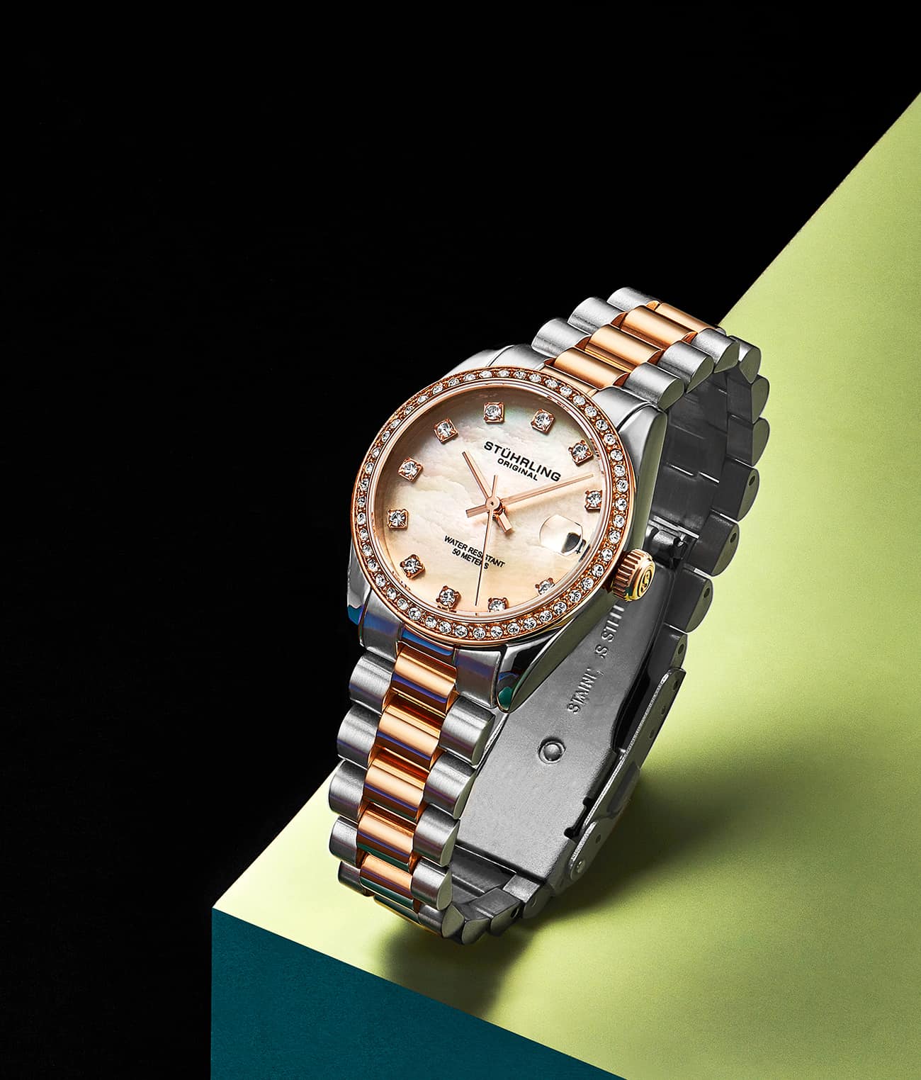 Lineage Set with Signature Pen and Stud Earrings - Image 8