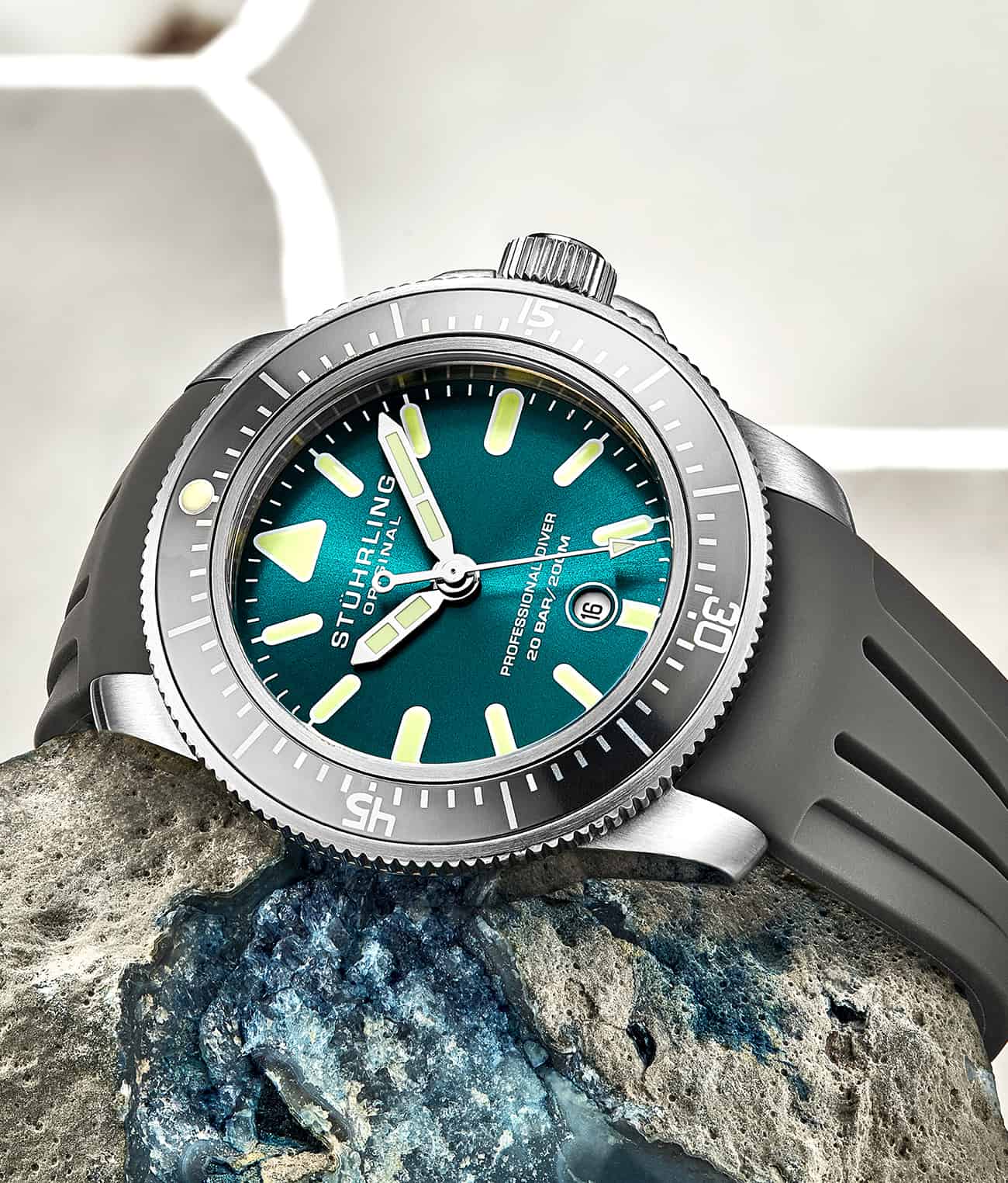 Stührling Maritimer 935.04, Aviator 3916.2, Signature Pen, and Watch Tool Kit - Image 9