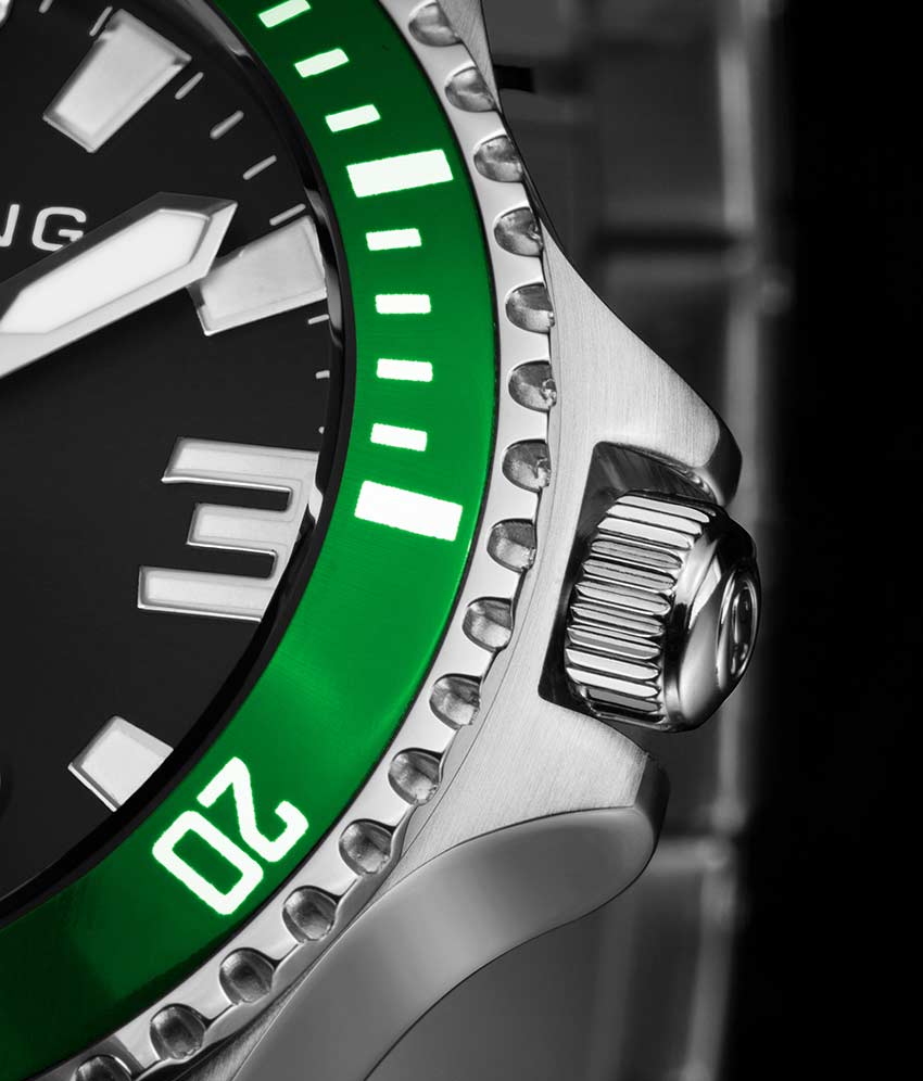 Stührling Regatta Champion 395 Quartz 42mm Diver - Image 30
