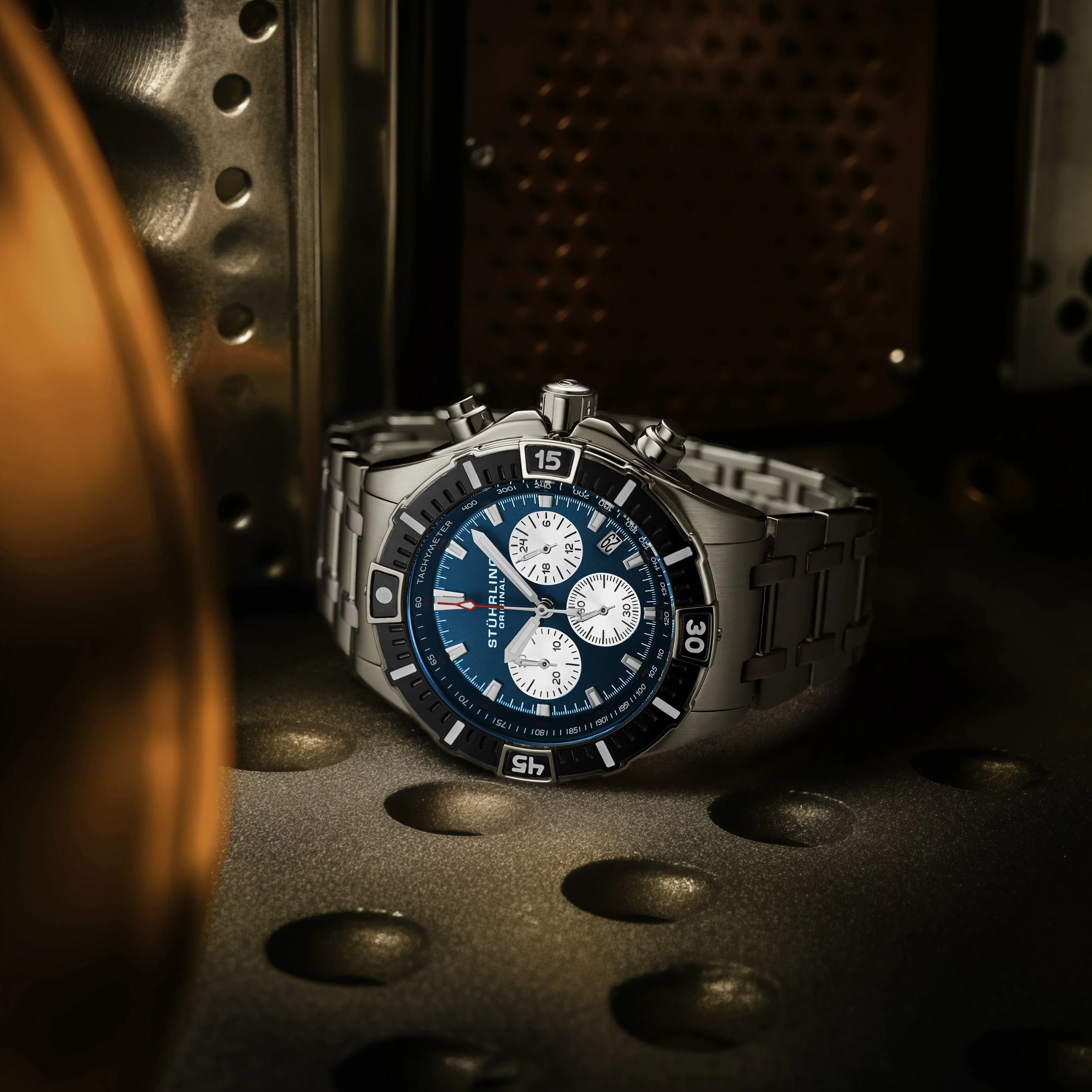 Stührling Stellar 44mm Japanese 1022 Quartz Chronograph - Image 11