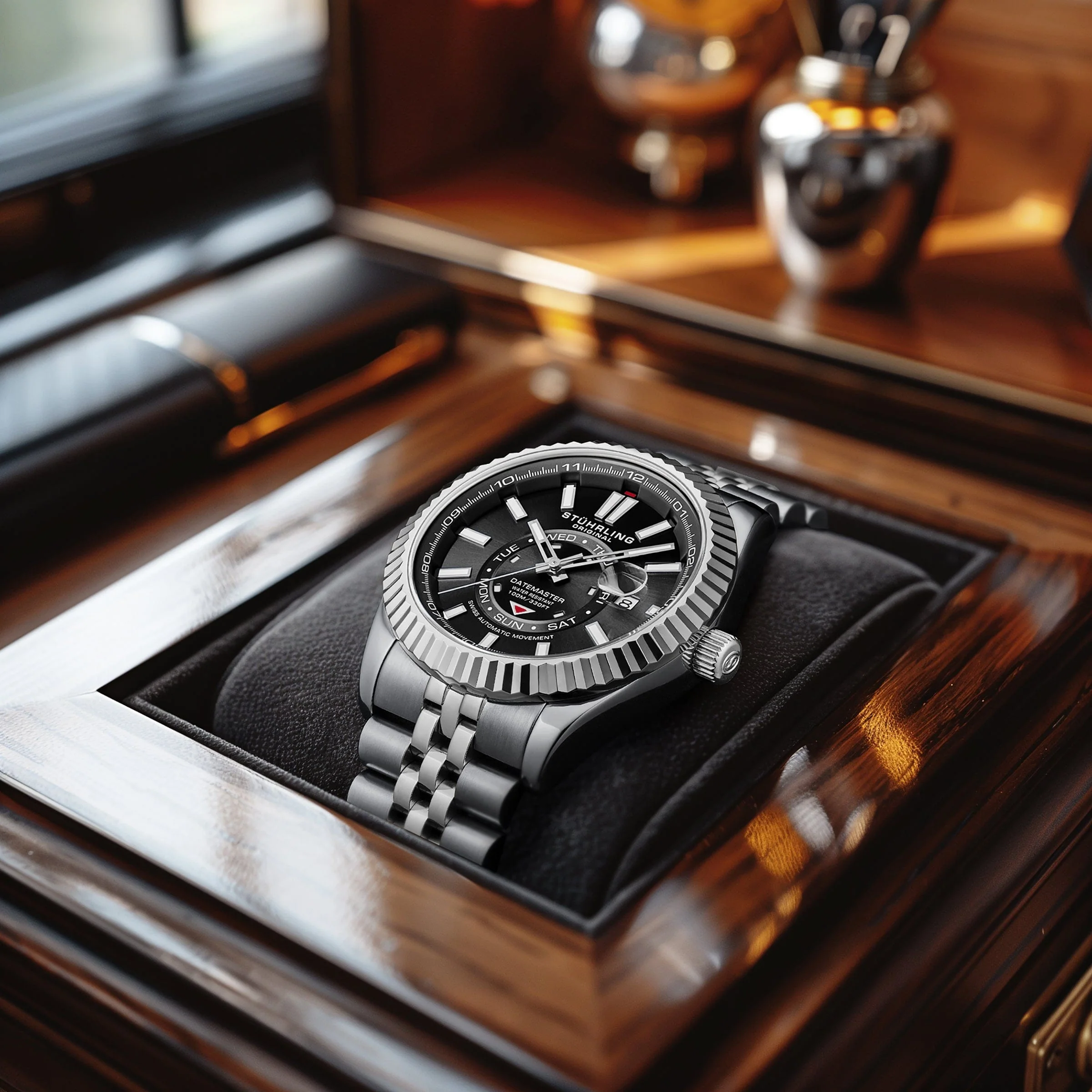 Stührling Datemaster Swiss Automatic 1020 42mm Classic - Image 32